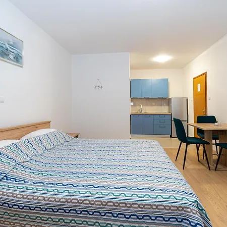 Apartments By The Sea Mandre, Pag - 3084 Kolan Szoba fotó