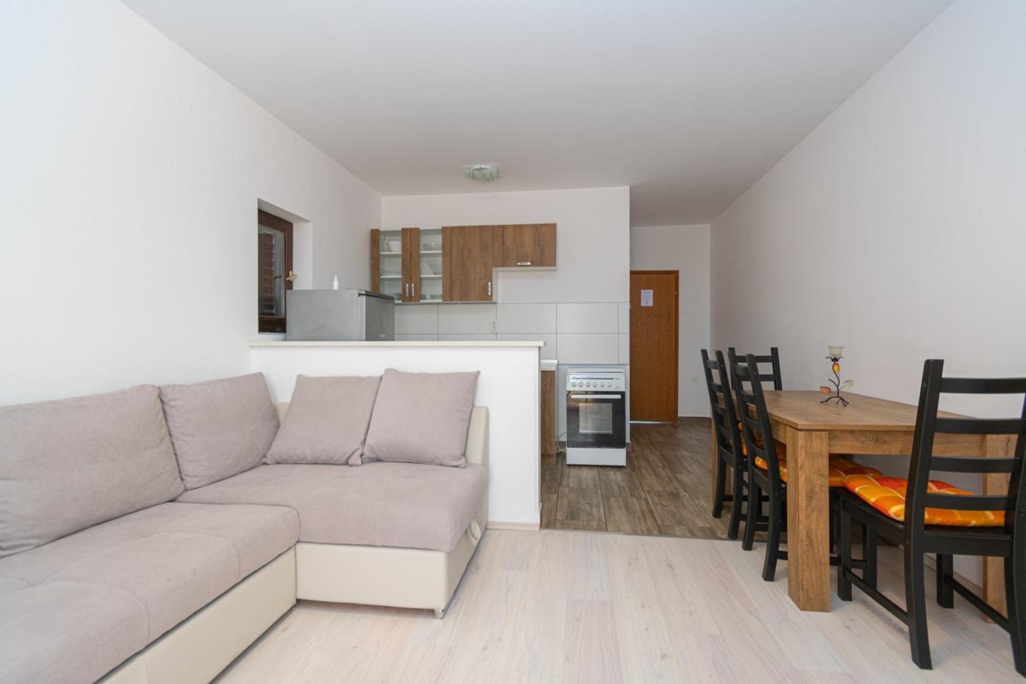 By The Sea Mandre, Pag - 3084 Apartment Kolan