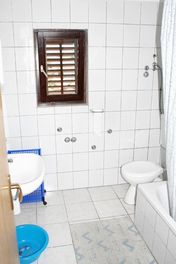 Apartmán By The Sea Mandre, Pag - 3084 Kolan
